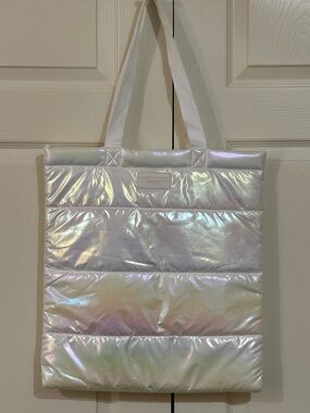 Sleek Bath & Body Works Iridescent Puffer Tote in White